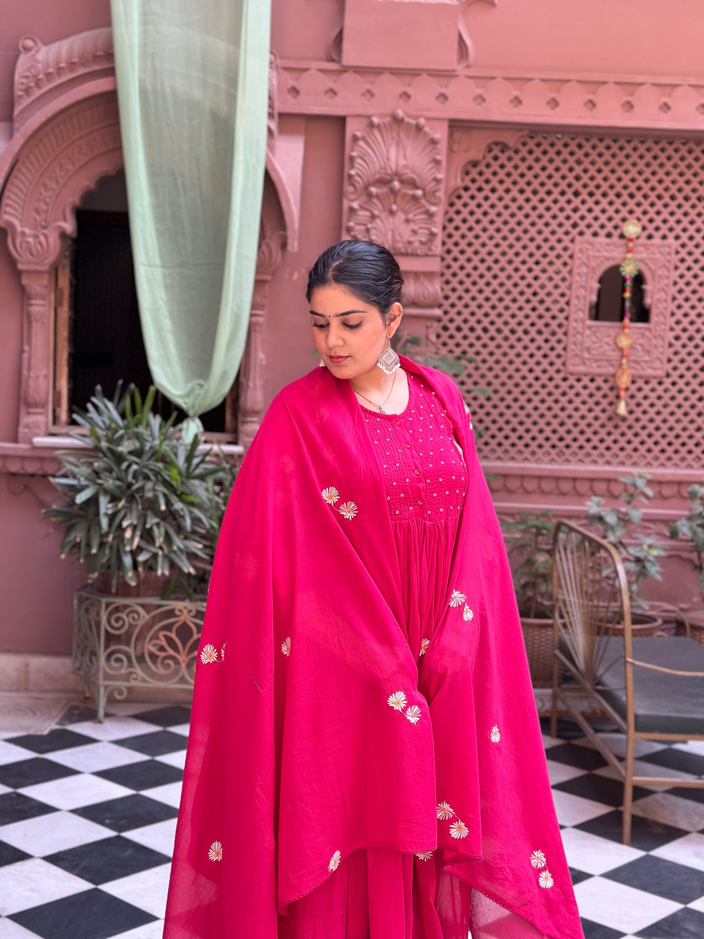 Women Embroidered Pure Cotton Kurta Set (RR1007-Pink)