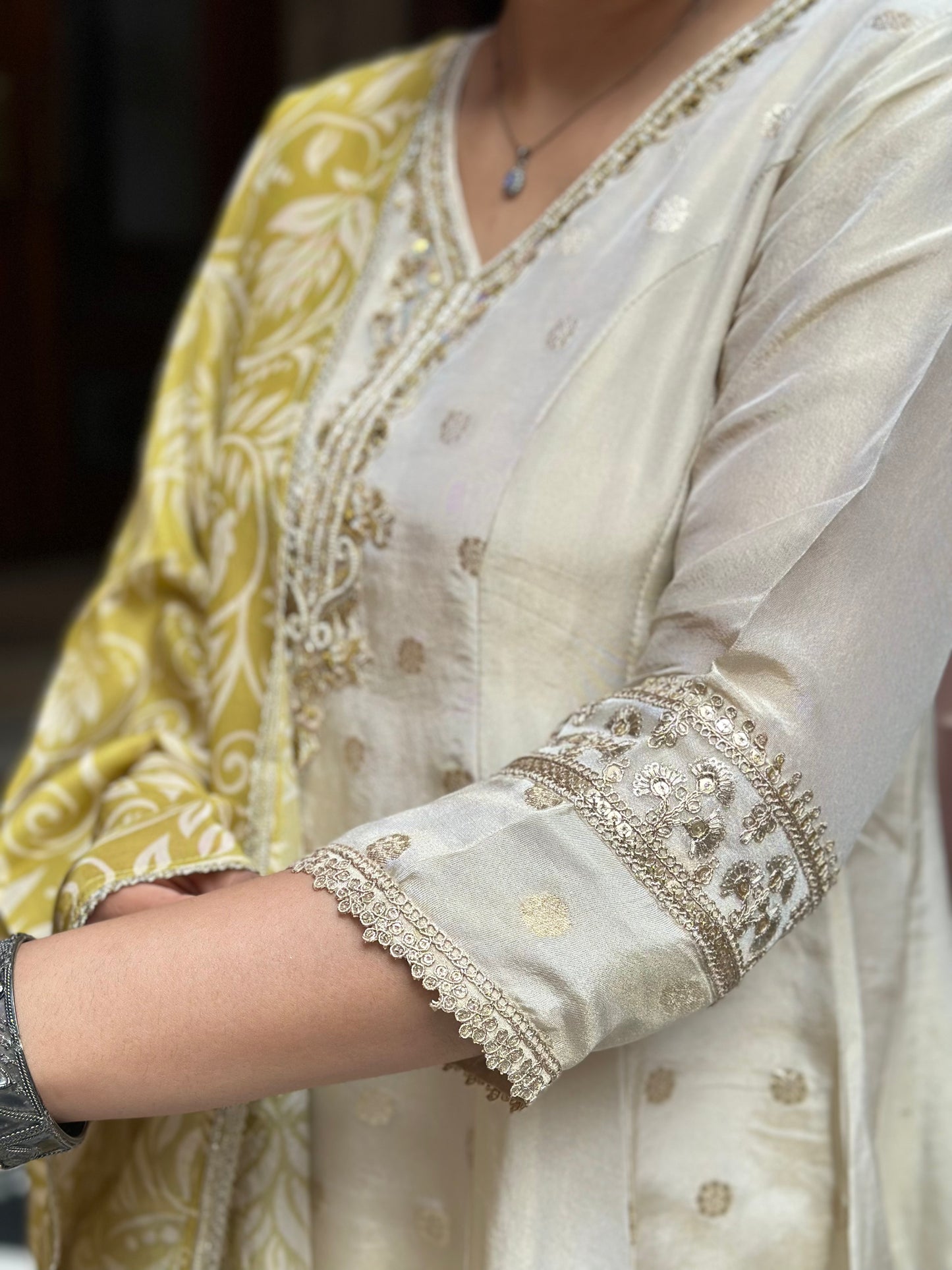 Women's White Anarkali Kurta Set with Adda Work & Organza Dupatta – Festive Wear (RR1014-White)